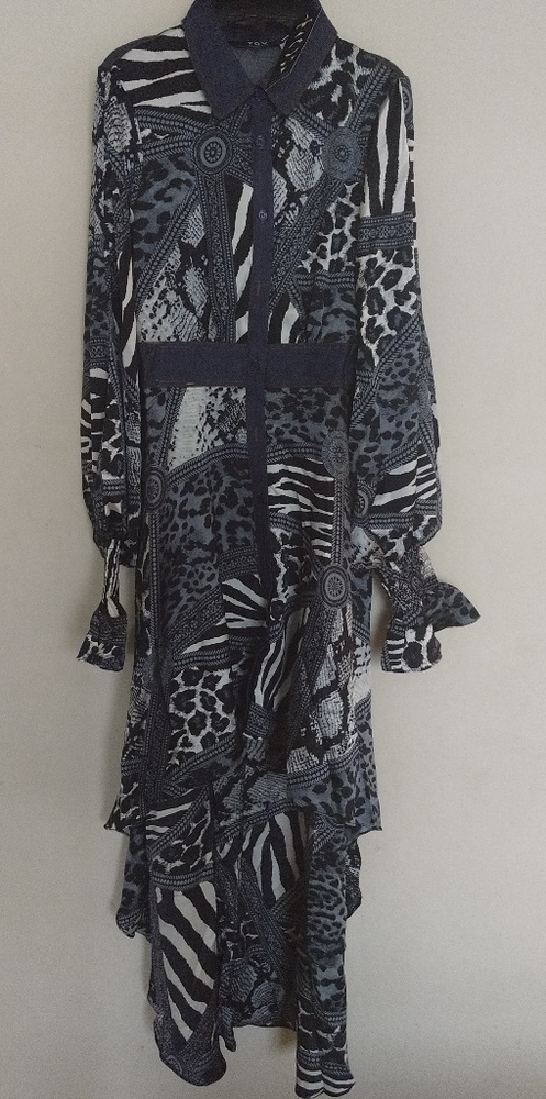 Asymmetrical High-Low Maxi Dress with Belt. - Picture 3 of 5